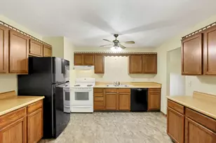 1550 Constitution Dr, Newark, OH 43055 - Photo 11