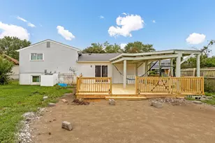 1301 Saffron Pl, Galloway, OH 43119 - Photo 23