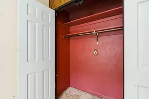 1018 E 19th Ave, Columbus, OH 43211 - Photo 15