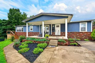 427 Davis Ave, Oak Hill, OH 45656 - Photo 11