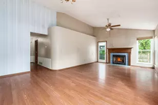 8774 Canoe Dr, Galloway, OH 43119 - Photo 3