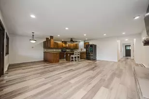360 W Columbus St, Lithopolis, OH 43136 - Photo 5