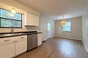 4849 Herndon Dr, Columbus, OH 43221 - Photo 13