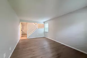 4849 Herndon Dr, Columbus, OH 43221 - Photo 5