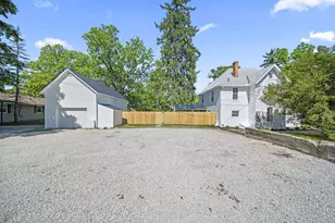 325 W William St, Delaware, OH 43015 - Photo 43