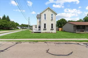 426 W Light St, Urbana, OH 43078 - Photo 1