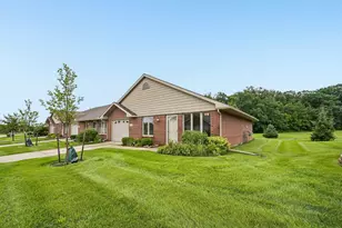 837 Hickory Hill Dr, Marysville, OH 43040 - Photo 5