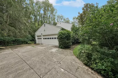 4188 Idlebrook Drive, Akron, OH 44333 - Photo 37