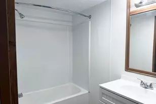 8903 Leist Ave SW, Stoutsville, OH 43154 - Photo 7