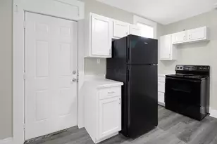 162 Columbian Ave, Columbus, OH 43223 - Photo 13