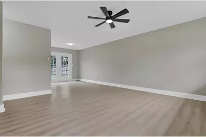 3595 Clearwater Drive, Columbus, OH 43232 - Photo 5