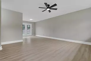 3595 Clearwater Dr, Columbus, OH 43232 - Photo 5
