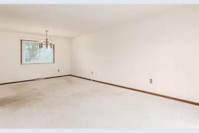 646 Darlene Place, Galloway, OH 43119 - Photo 7
