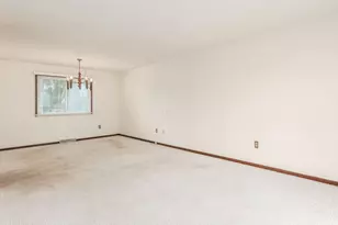 646 Darlene Pl, Galloway, OH 43119 - Photo 7
