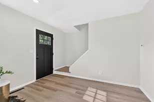 3861 Tamara Dr, Grove City, OH 43123 - Photo 9