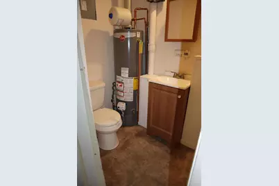 1222 E Temple Street, Washington Court House, OH 43160 - Photo 9