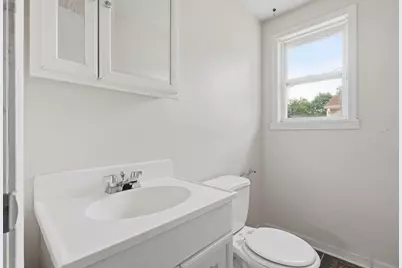 2732 Dibblee Avenue, Columbus, OH 43204 - Photo 13