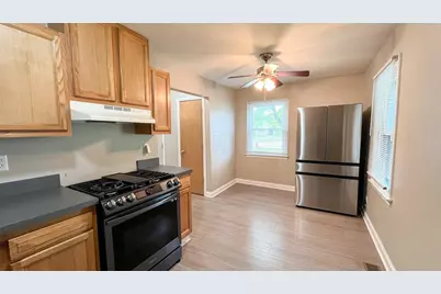 1011 E North Broadway Street, Columbus, OH 43224 - Photo 5