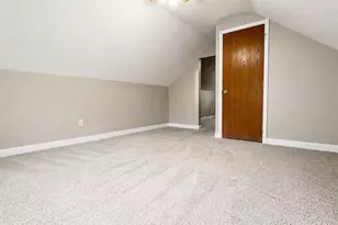 1011 E N Broadway St, Columbus, OH 43224 - Photo 15