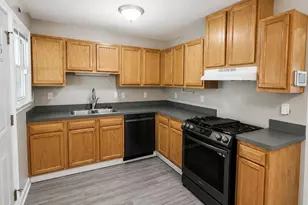 1011 E N Broadway St, Columbus, OH 43224 - Photo 7