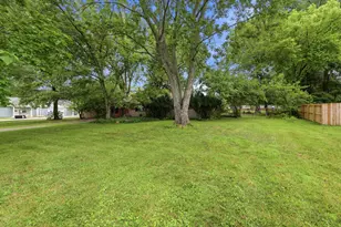 1310 Manor Dr, Columbus, OH 43232 - Photo 21