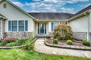 71 Bluegrass Dr, Pataskala, OH 43062 - Photo 3