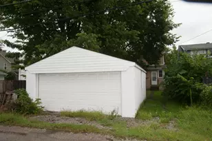 415 Frebis Ave, Columbus, OH 43206 - Photo 3