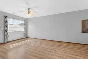 4351 Seahorse Ln, Groveport, OH 43125 - Photo 9