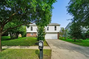 4330 Shirlene Ct, Grove City, OH 43123 - Photo 3
