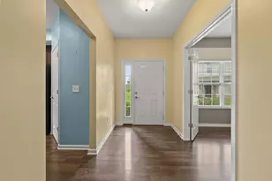 580 Redwood Ln, Lewis Center, OH 43035 - Photo 3