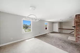 952 Chatham Ln, Columbus, OH 43221 - Photo 7