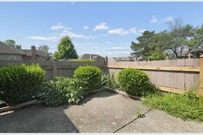 2395 Hooverside Lane, Grove City, OH 43123 - Photo 5