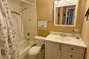3680 Tillbury Ave, Columbus, OH 43220 - Photo 9