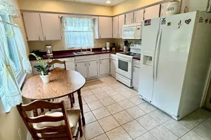3680 Tillbury Ave, Columbus, OH 43220 - Photo 7