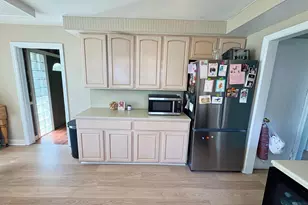 2010 S Main St, Findlay, OH 45840 - Photo 15