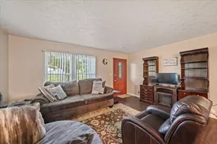 5738 Fairfield Beach Rd NE, Thornville, OH 43076 - Photo 11