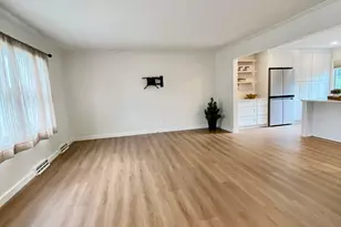 4755 Teter Ct, Columbus, OH 43220 - Photo 3
