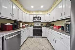 330 Hessenauer Dr, Galion, OH 44833 - Photo 3