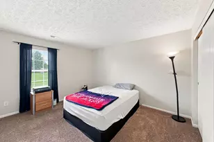 1932 Ironton Dr, Columbus, OH 43228 - Photo 13