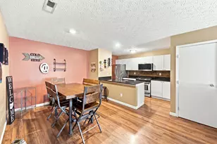 1932 Ironton Dr, Columbus, OH 43228 - Photo 7