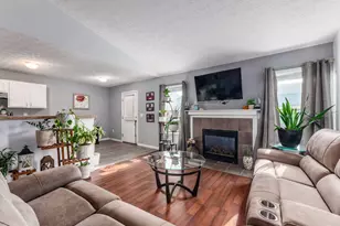 4232 French Creek Dr, Columbus, OH 43207 - Photo 9