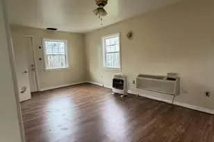 1152 E N Broadway St, Columbus, OH 43224 - Photo 3