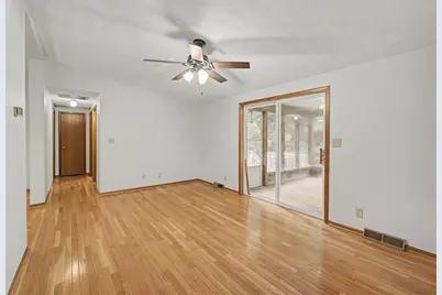 589 Floral Valley Drive W, Howard, OH 43028 - Photo 25