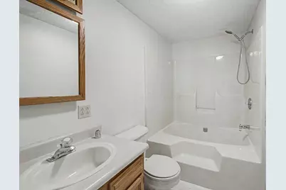 589 Floral Valley Drive W, Howard, OH 43028 - Photo 21