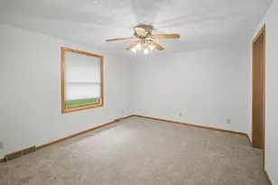589 Floral Valley Dr W, Howard, OH 43028 - Photo 19