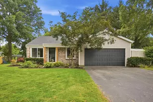 525 Saulsbury Ct, Columbus, OH 43230 - Photo 1
