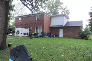 1379-1381 Bradshire Dr, Columbus, OH 43220 - Photo 5