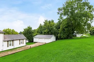 227 Race St, Roseville, OH 43777 - Photo 15