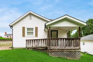 227 Race St, Roseville, OH 43777 - Photo 3