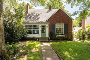 217 Garrett Pl, Columbus, OH 43214 - Photo 1